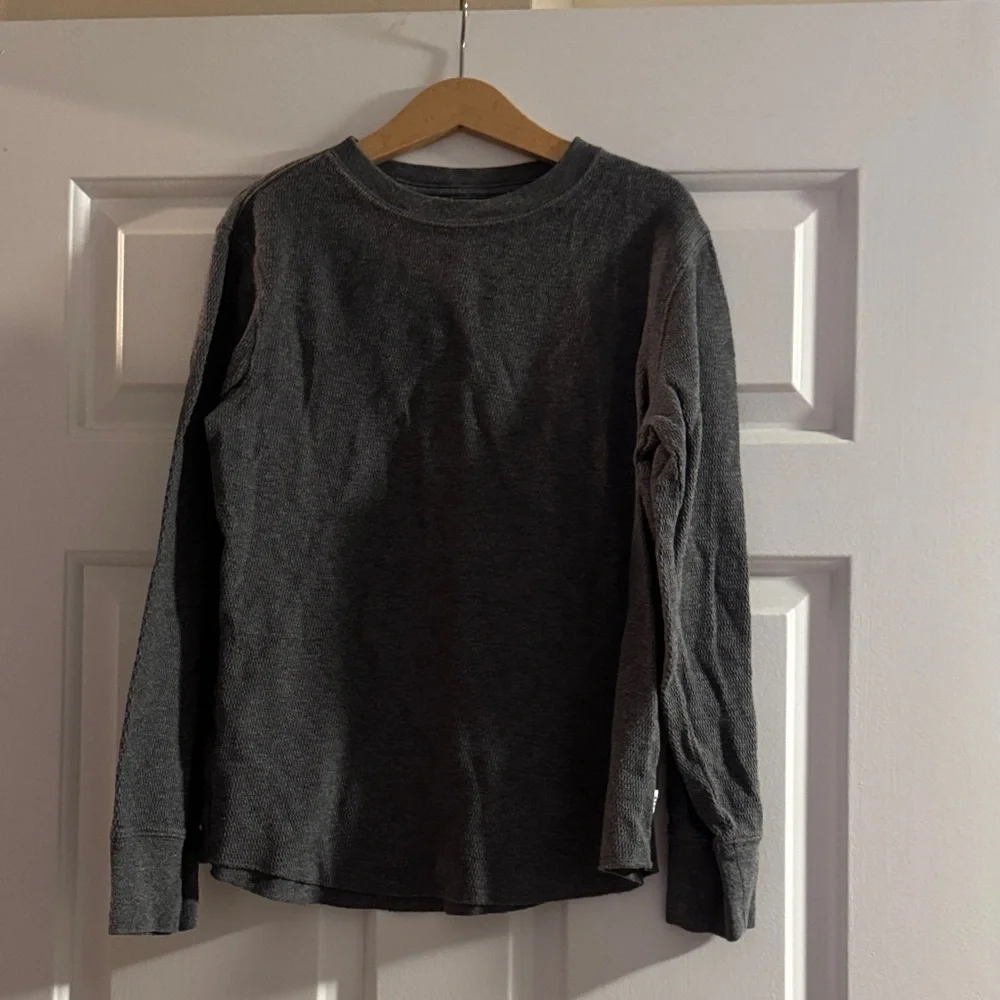 GAP Gray Long Sleeve Waffle Tee